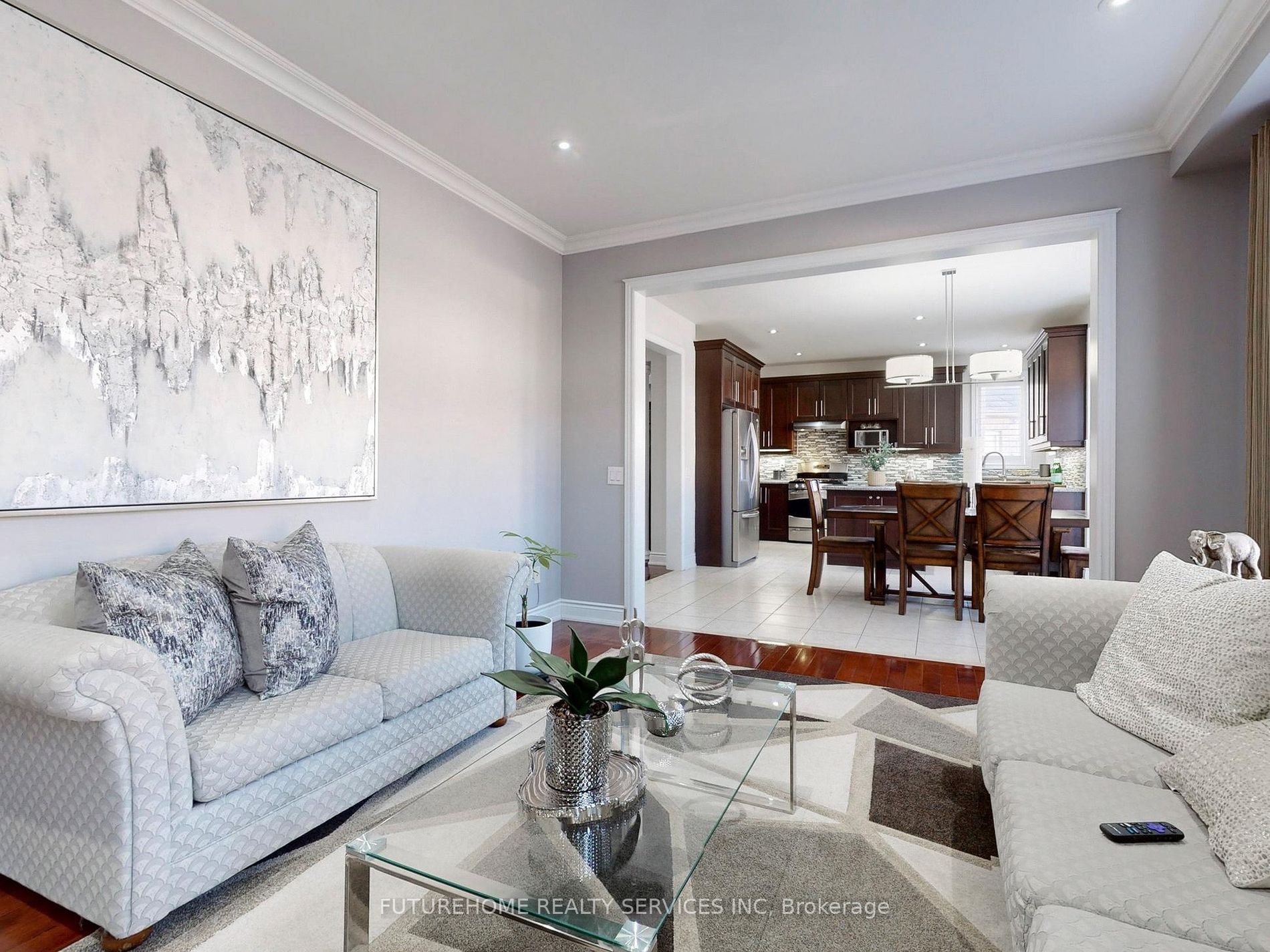 46 Eaglesprings Cres