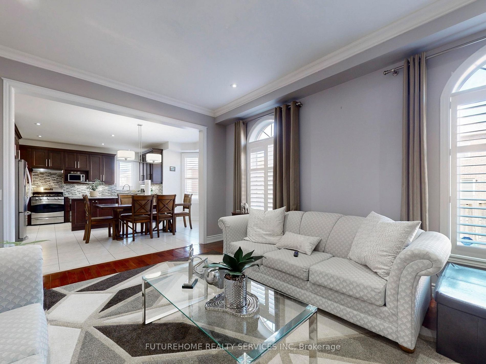 46 Eaglesprings Cres