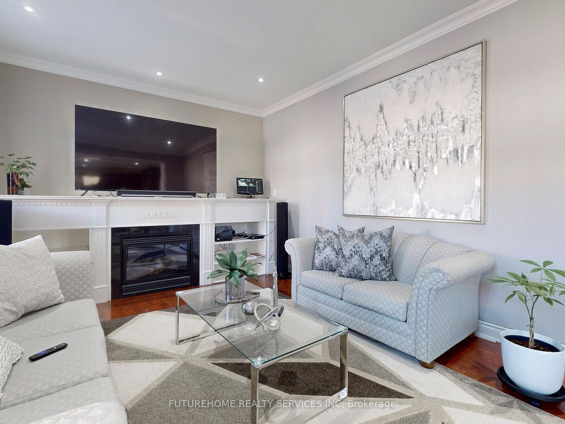 46 Eaglesprings Cres
