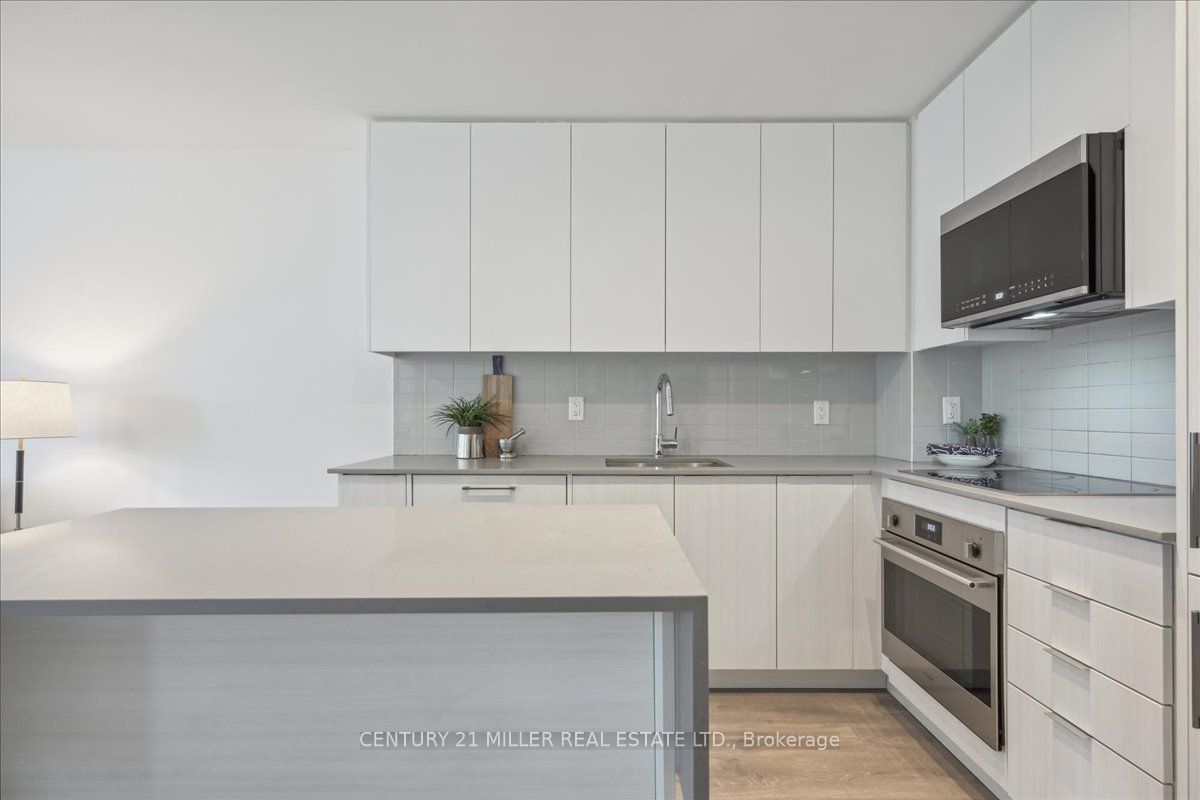 2481 Taunton Road, #466