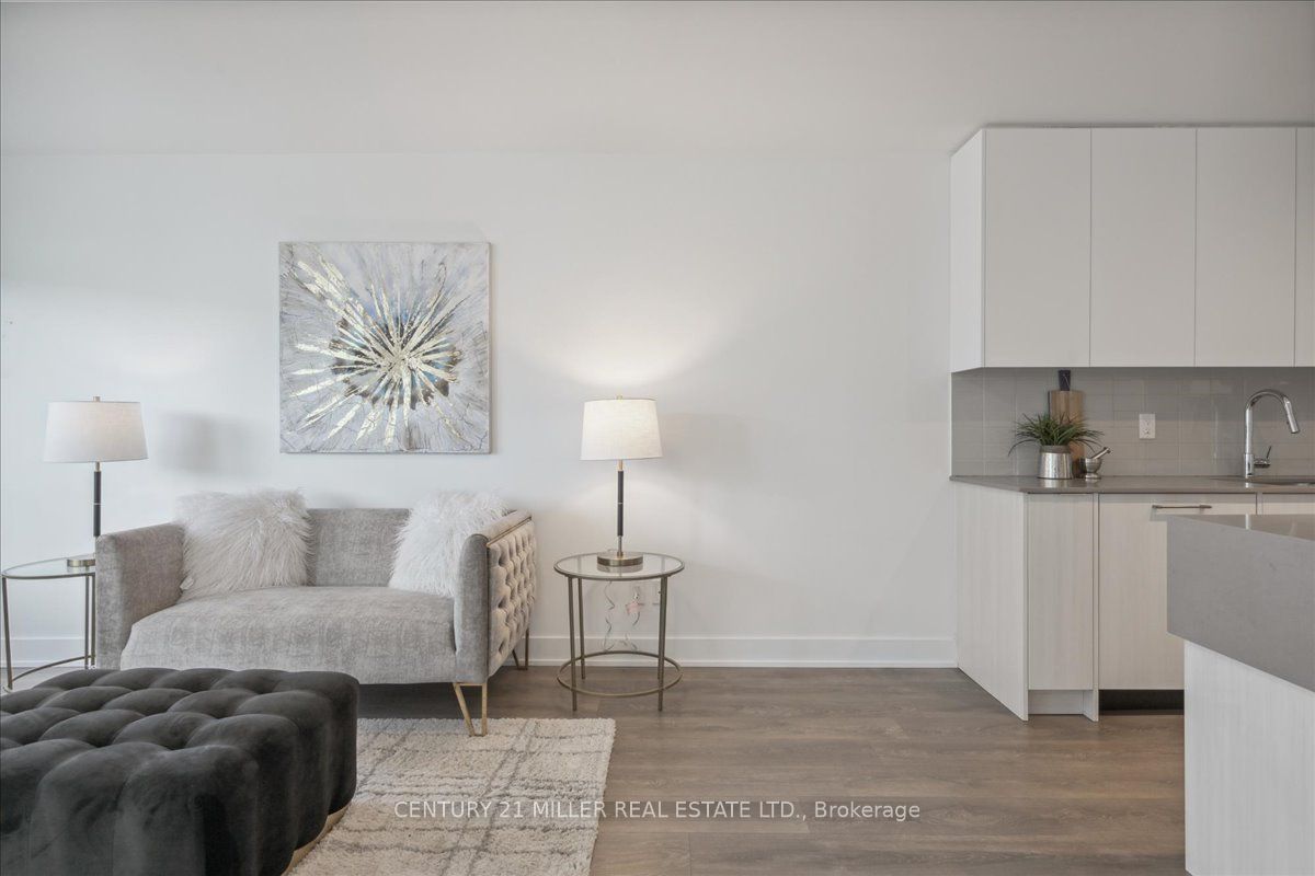 2481 Taunton Road, #466