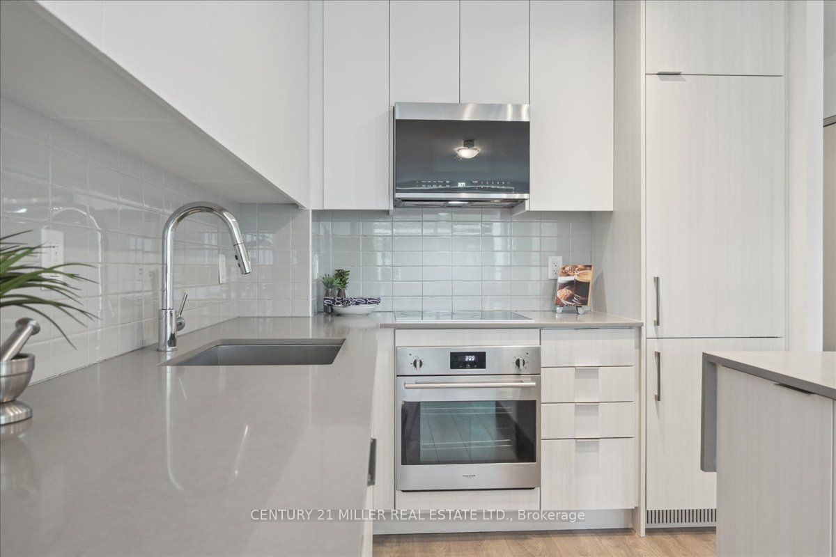 2481 Taunton Road, #466