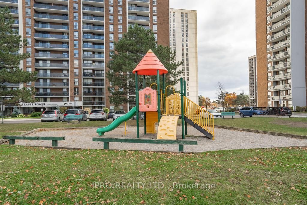 17 Knightsbridge Rd, #1910