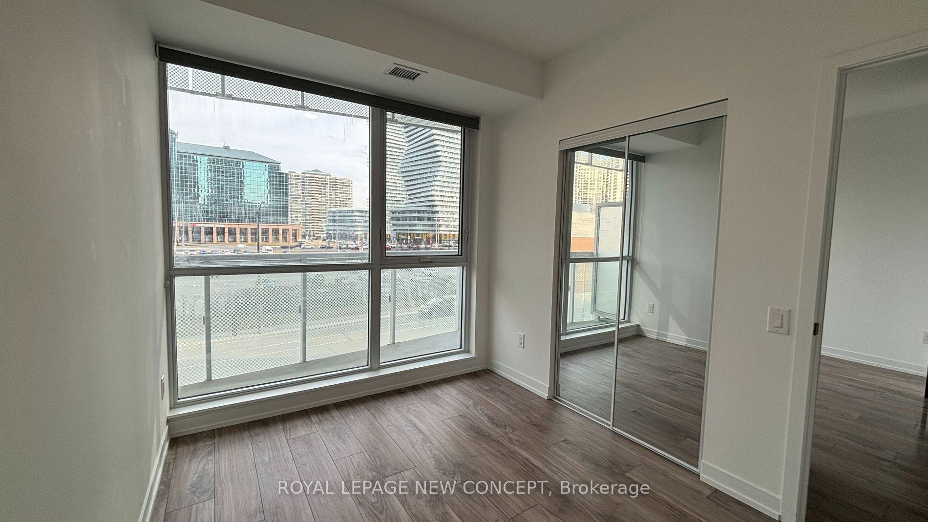 4065 Confederation Parkway, #304