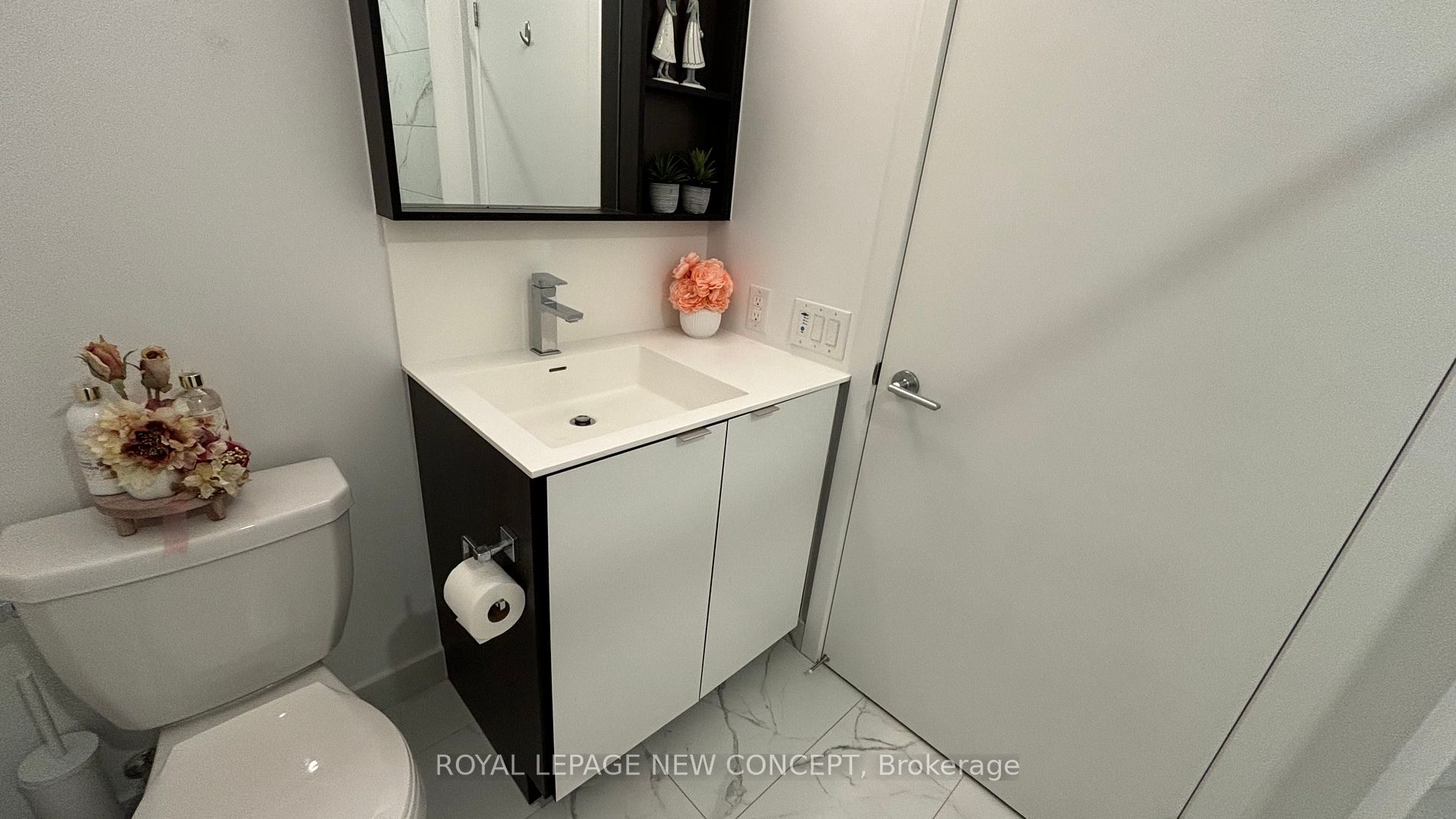 4065 Confederation Parkway, #304