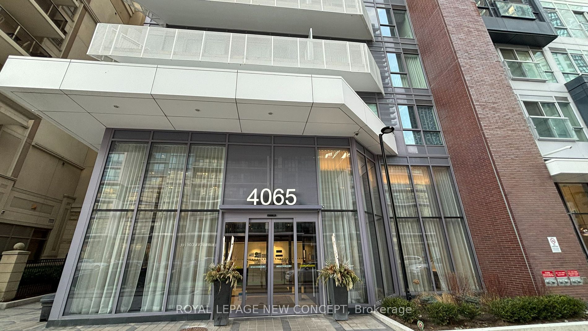 4065 Confederation Parkway, #304