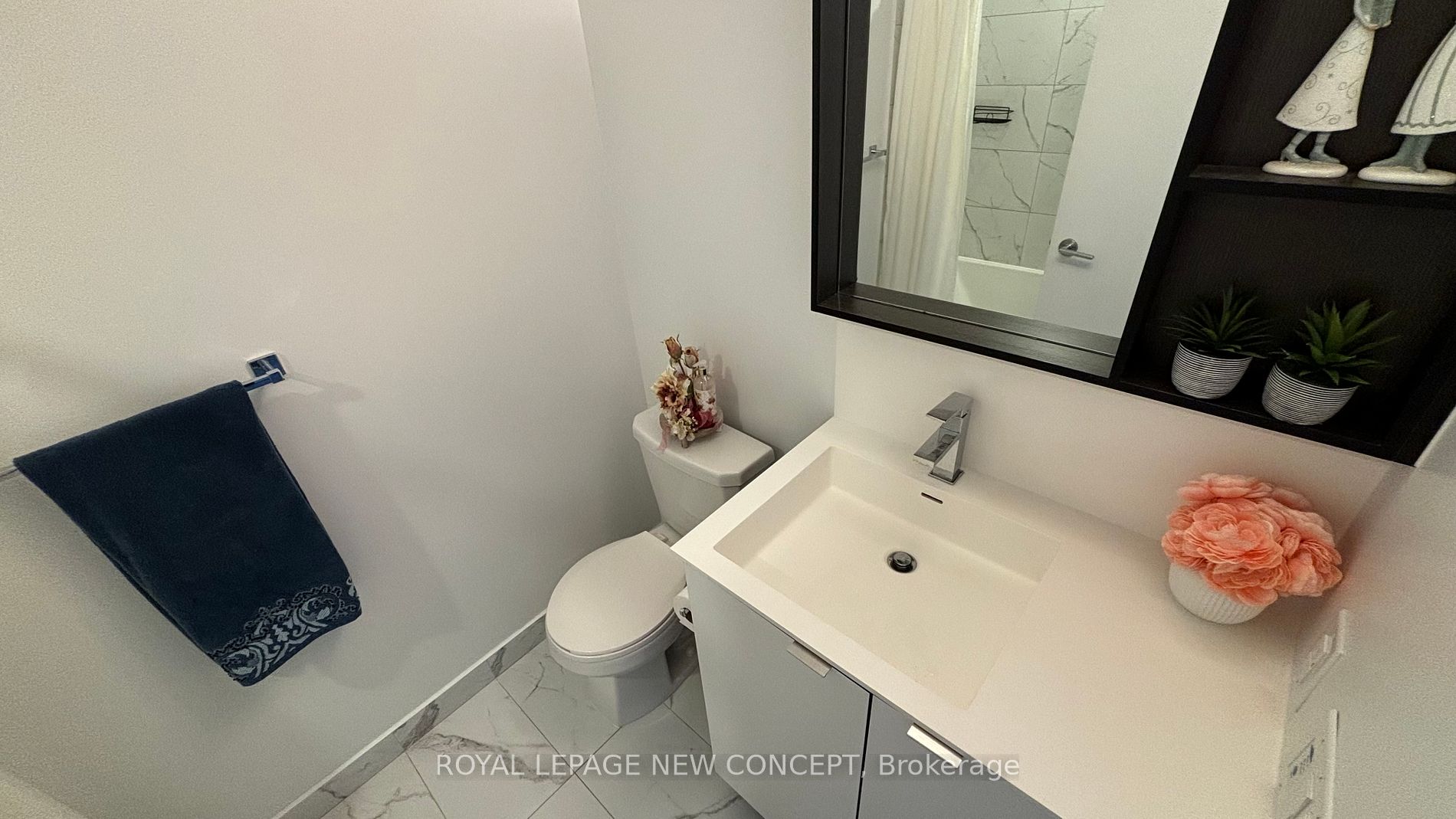 4065 Confederation Parkway, #304