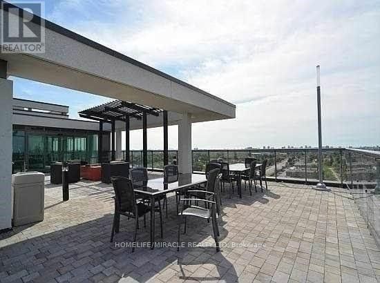 80 Esther Lorrie Dr, #607