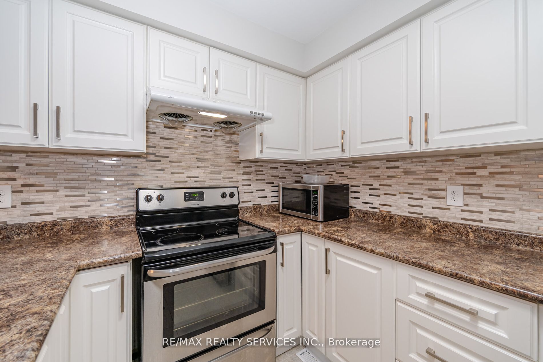 99 Bristol Rd E, #179