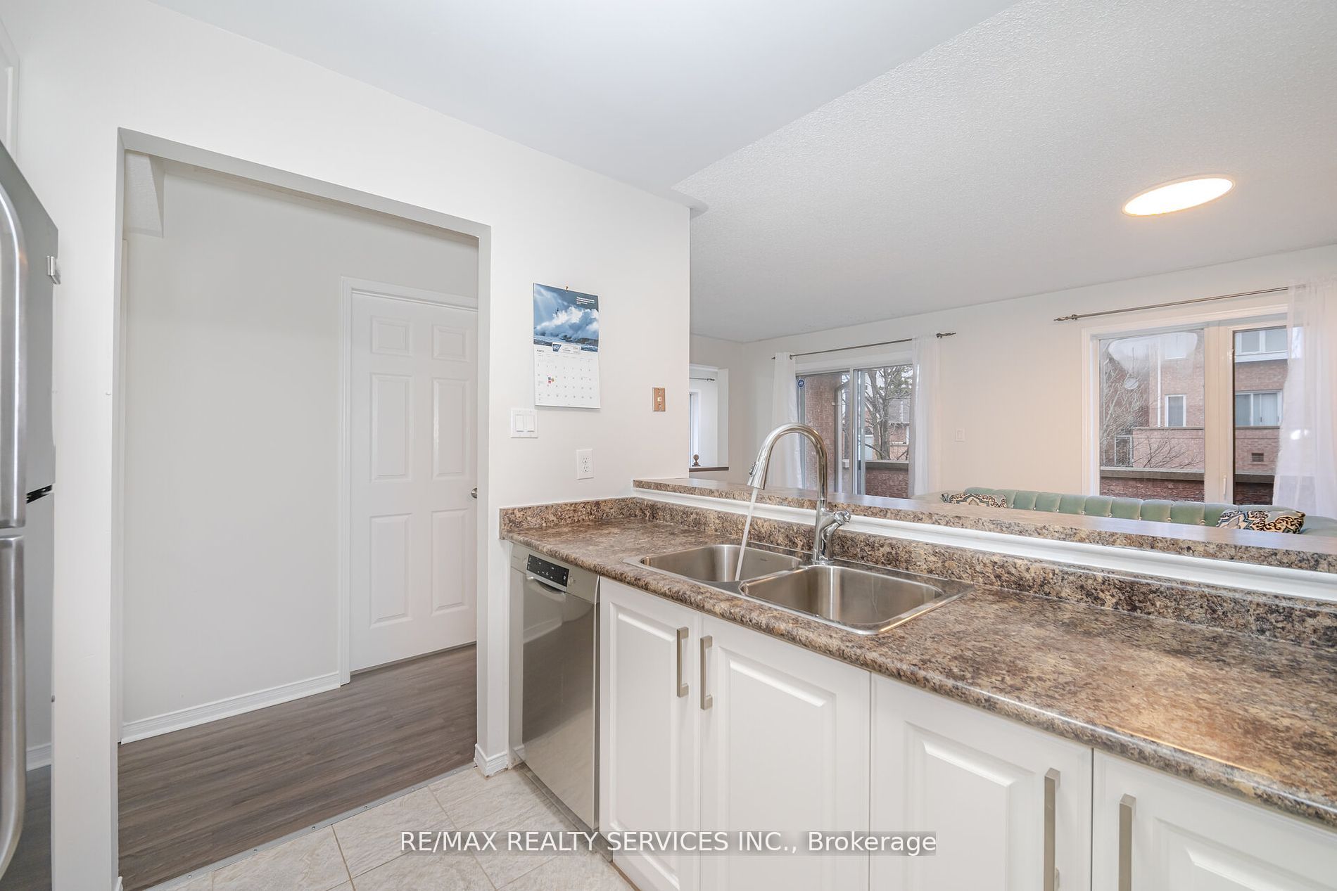 99 Bristol Rd E, #179