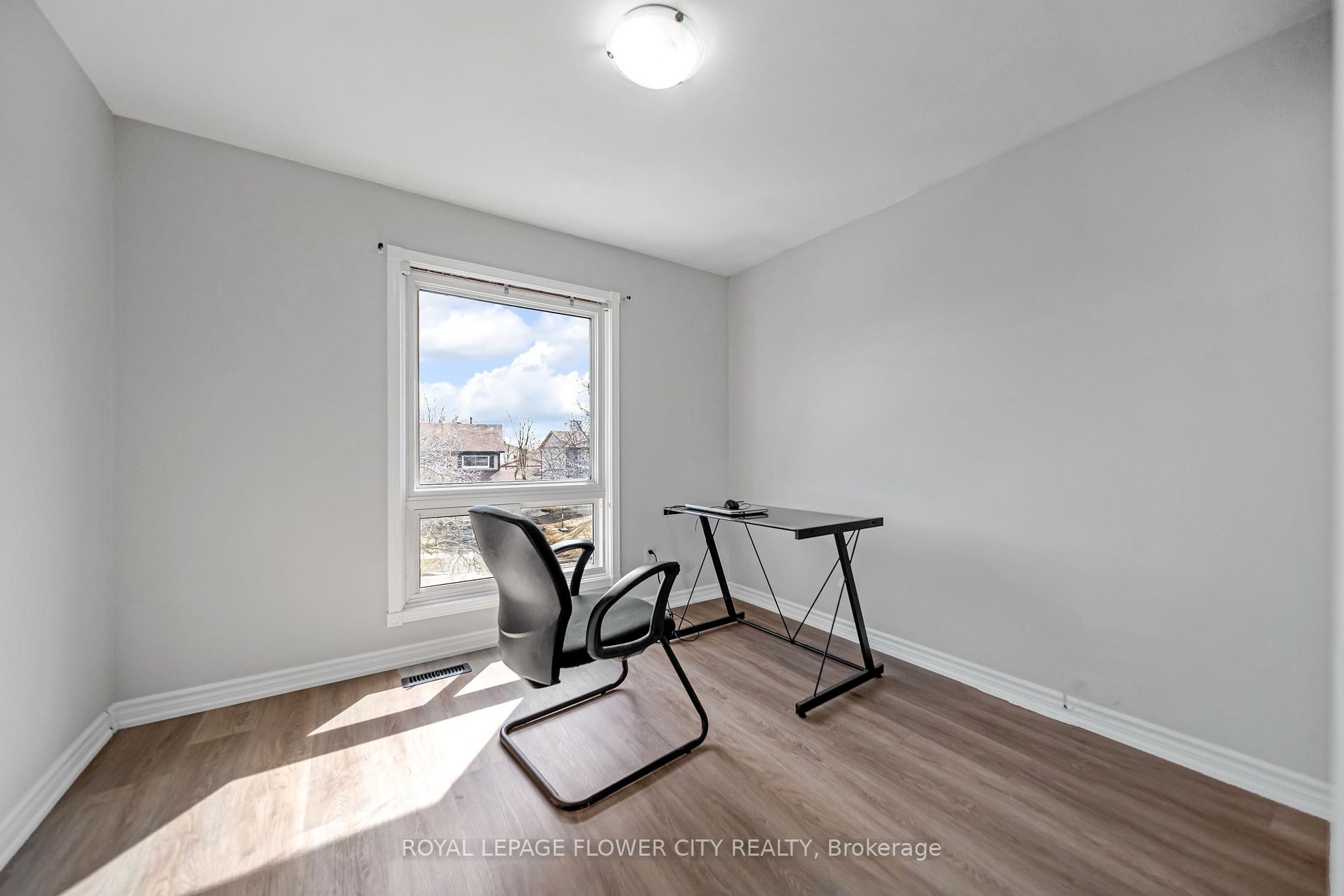 5 Charters Rd