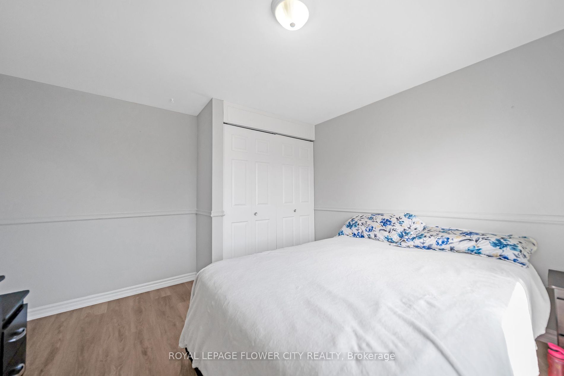 5 Charters Rd