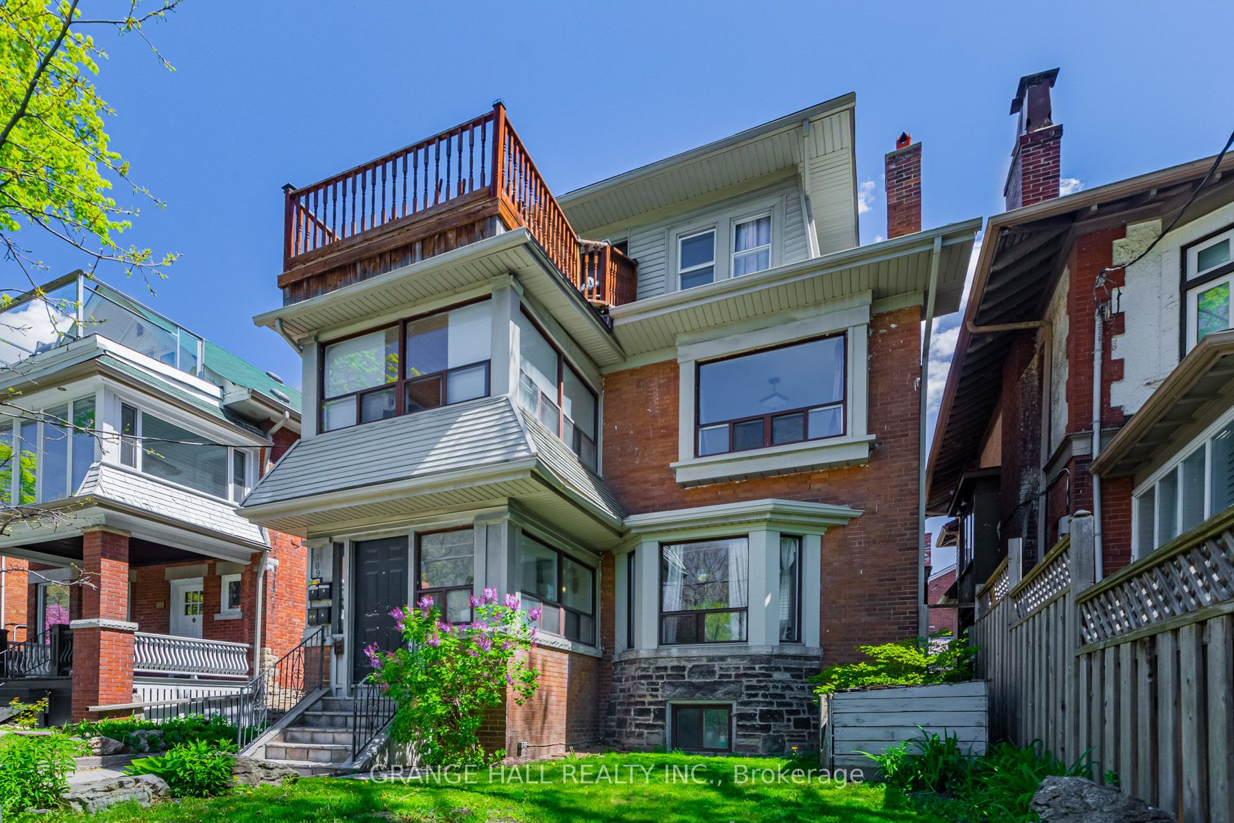 189 Parkside Dr