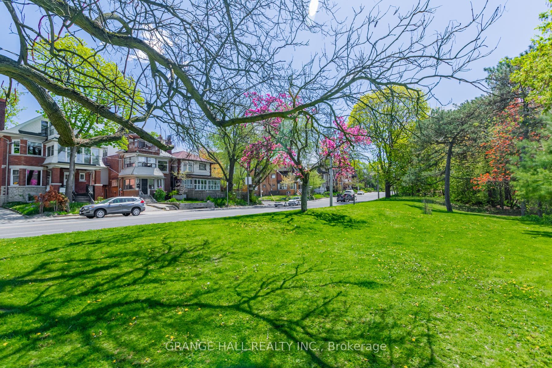 189 Parkside Dr