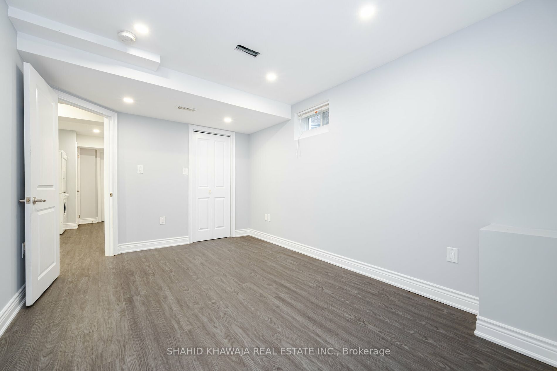 1221 Raspberry Terrace