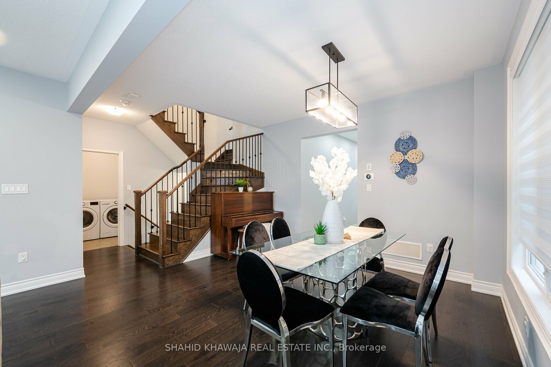 1221 Raspberry Terrace