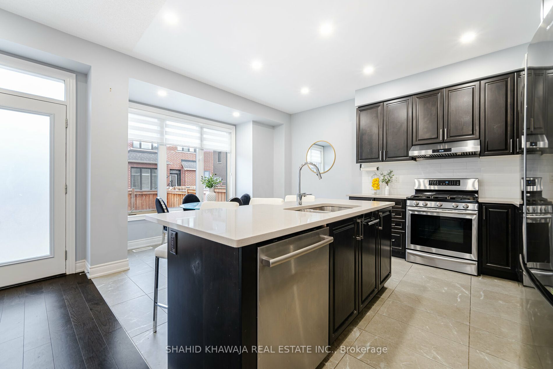 1221 Raspberry Terrace