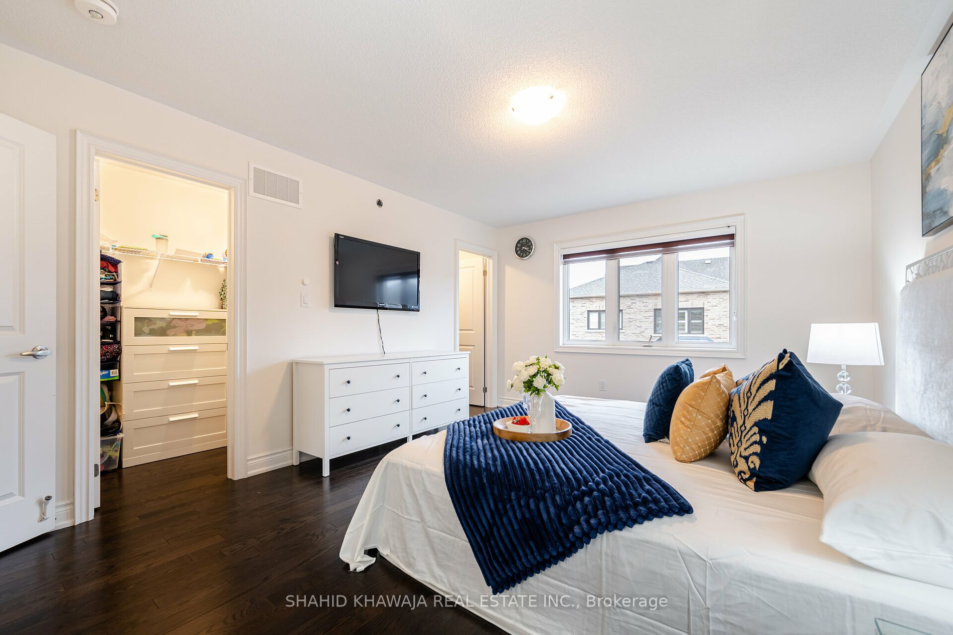 1221 Raspberry Terrace