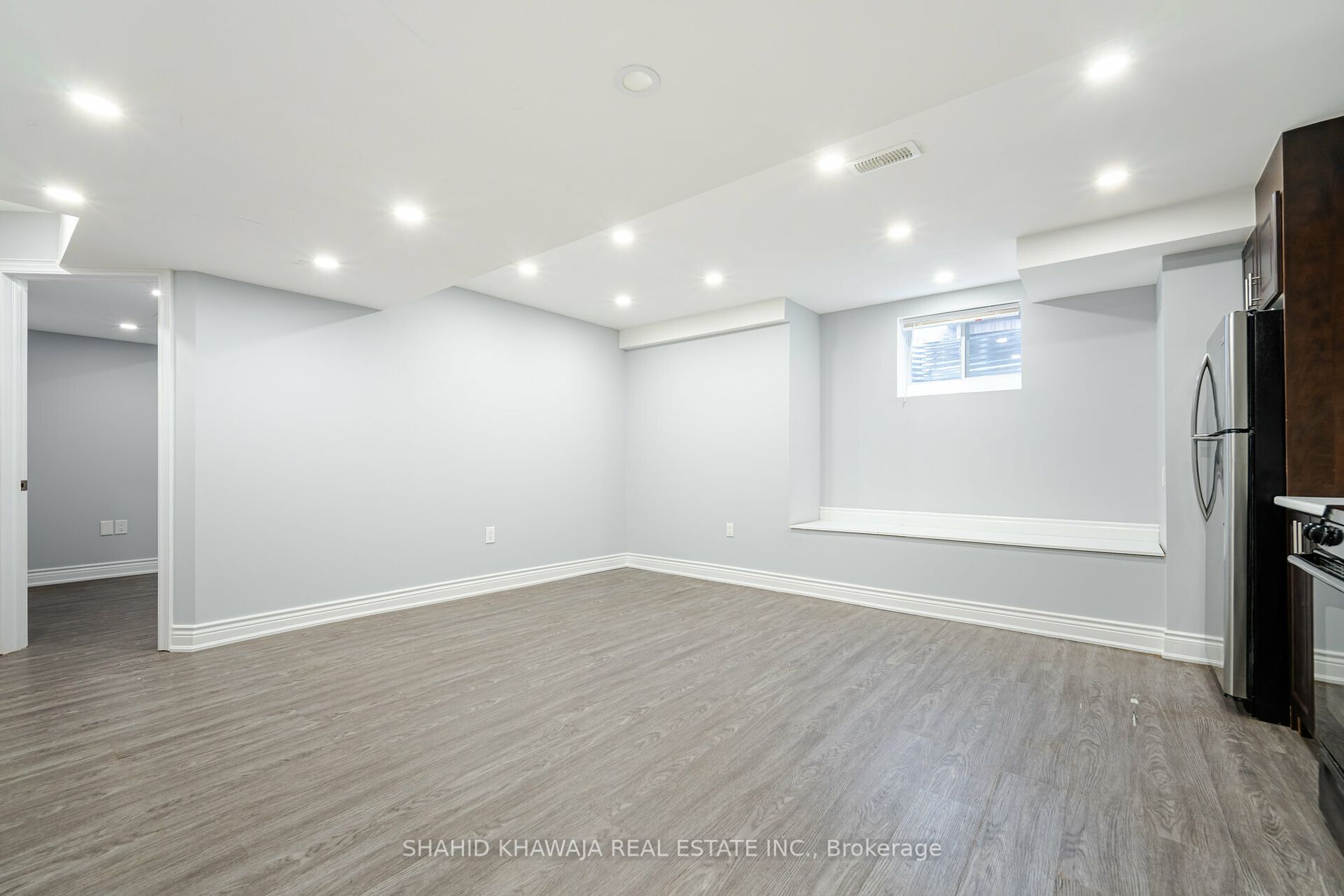 1221 Raspberry Terrace