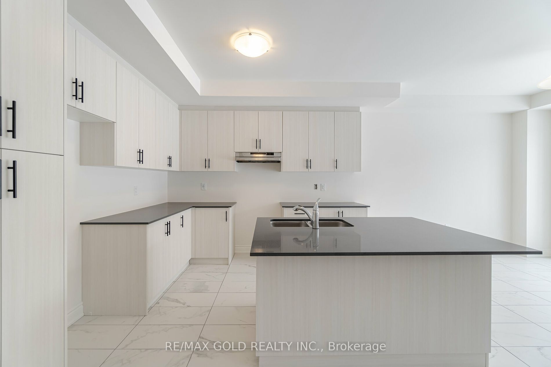 107 Walker Road W