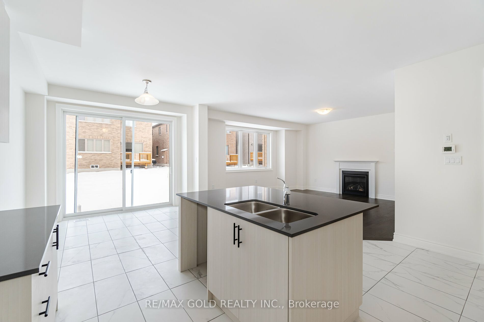 107 Walker Road W