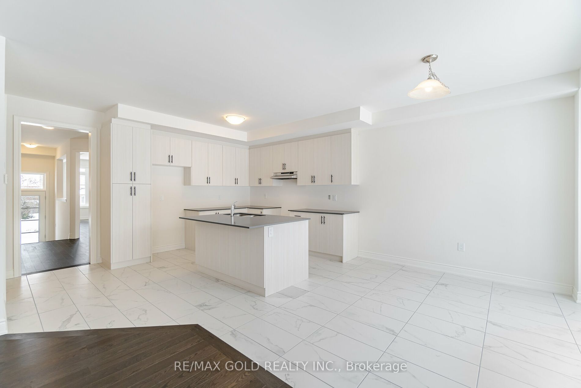 107 Walker Road W