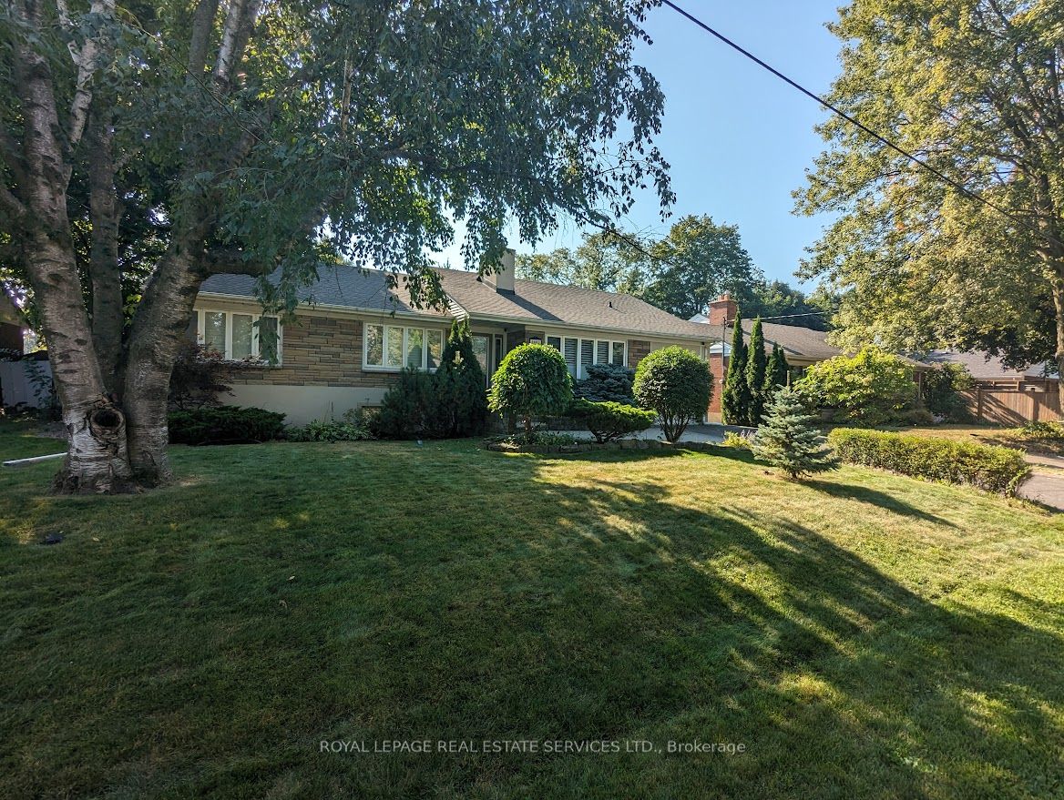 1602 Lincolnshire Boulevard