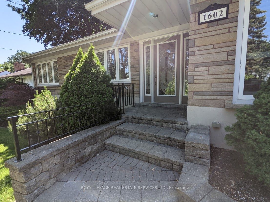 1602 Lincolnshire Boulevard