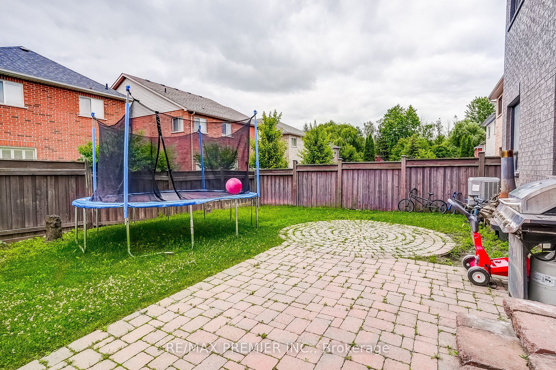 57 Mount Hope Rd