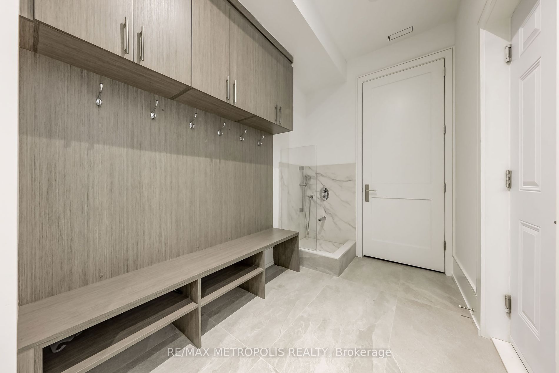 12 Bearwood Dr