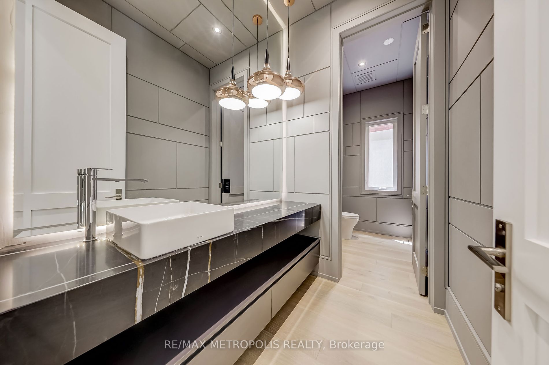 12 Bearwood Dr