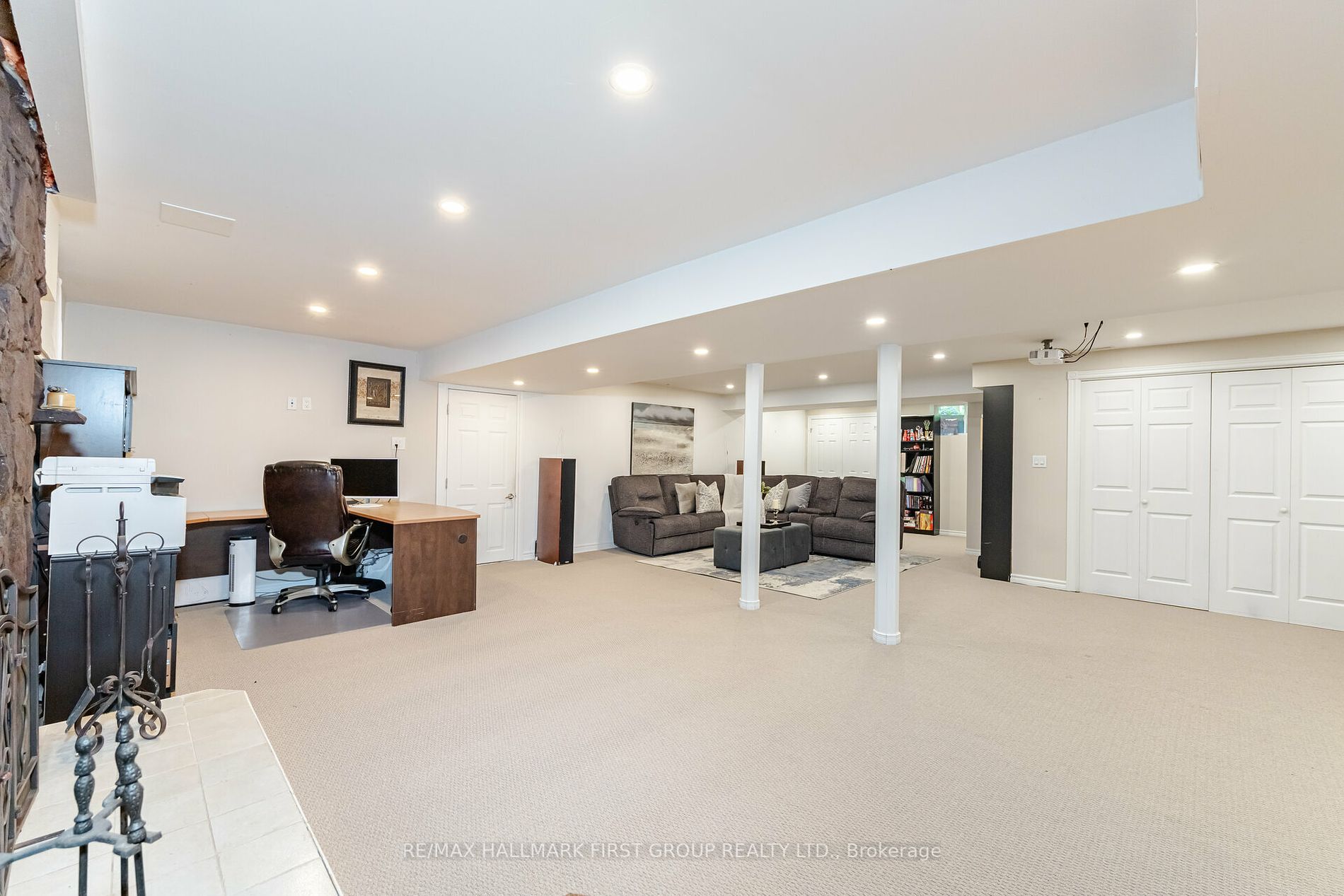 362 King St