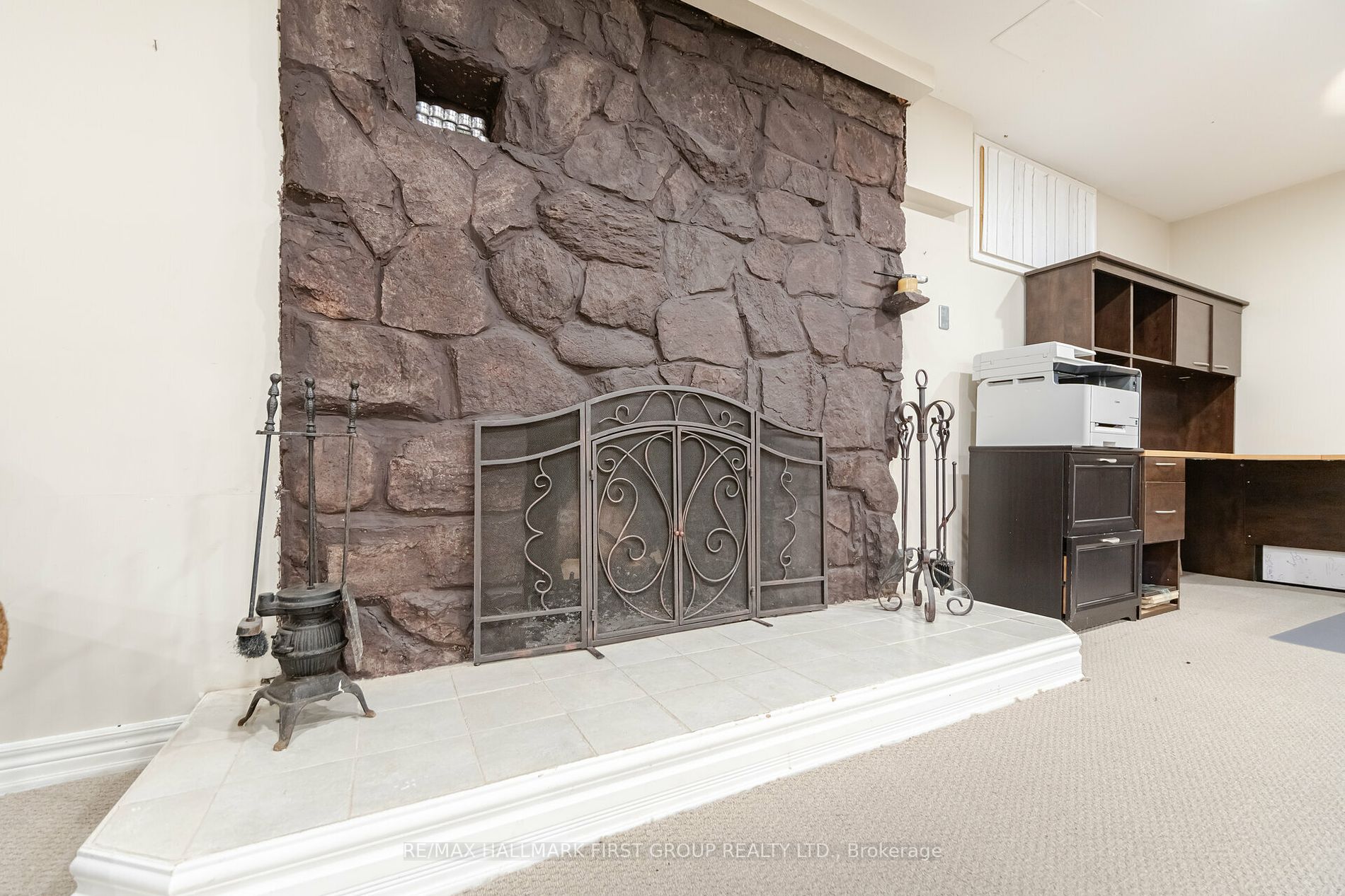 362 King St