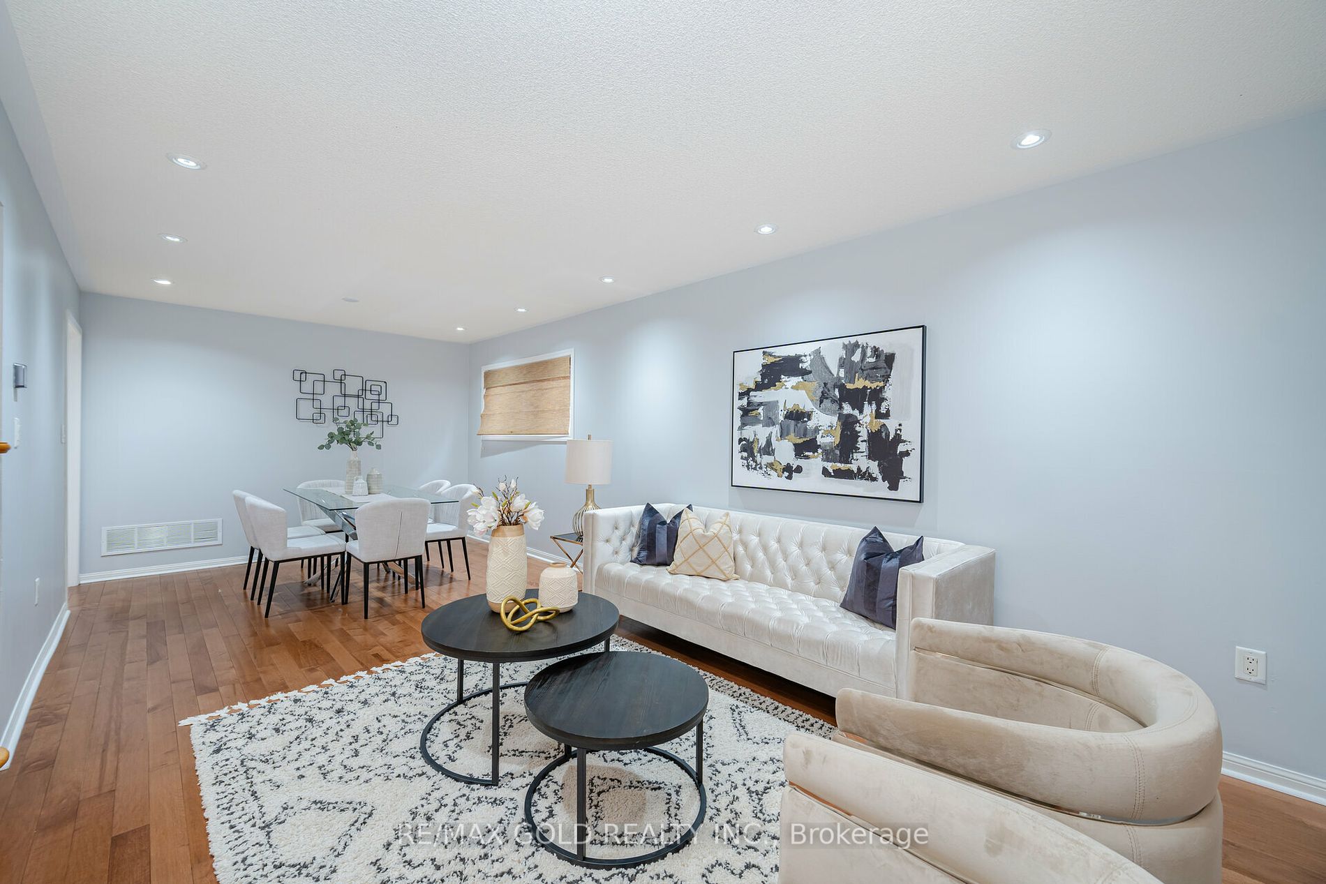 6 Mistybrook Crescent