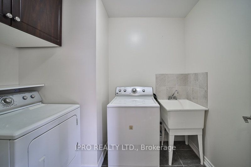 12419 Kennedy Rd