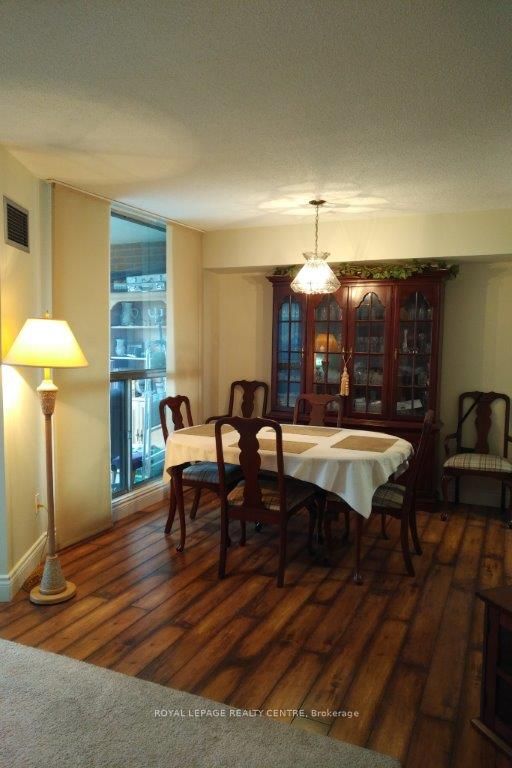 50 Elm Drive E #1209