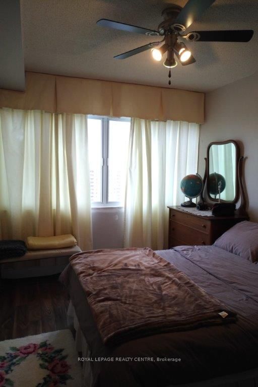 50 Elm Drive E #1209