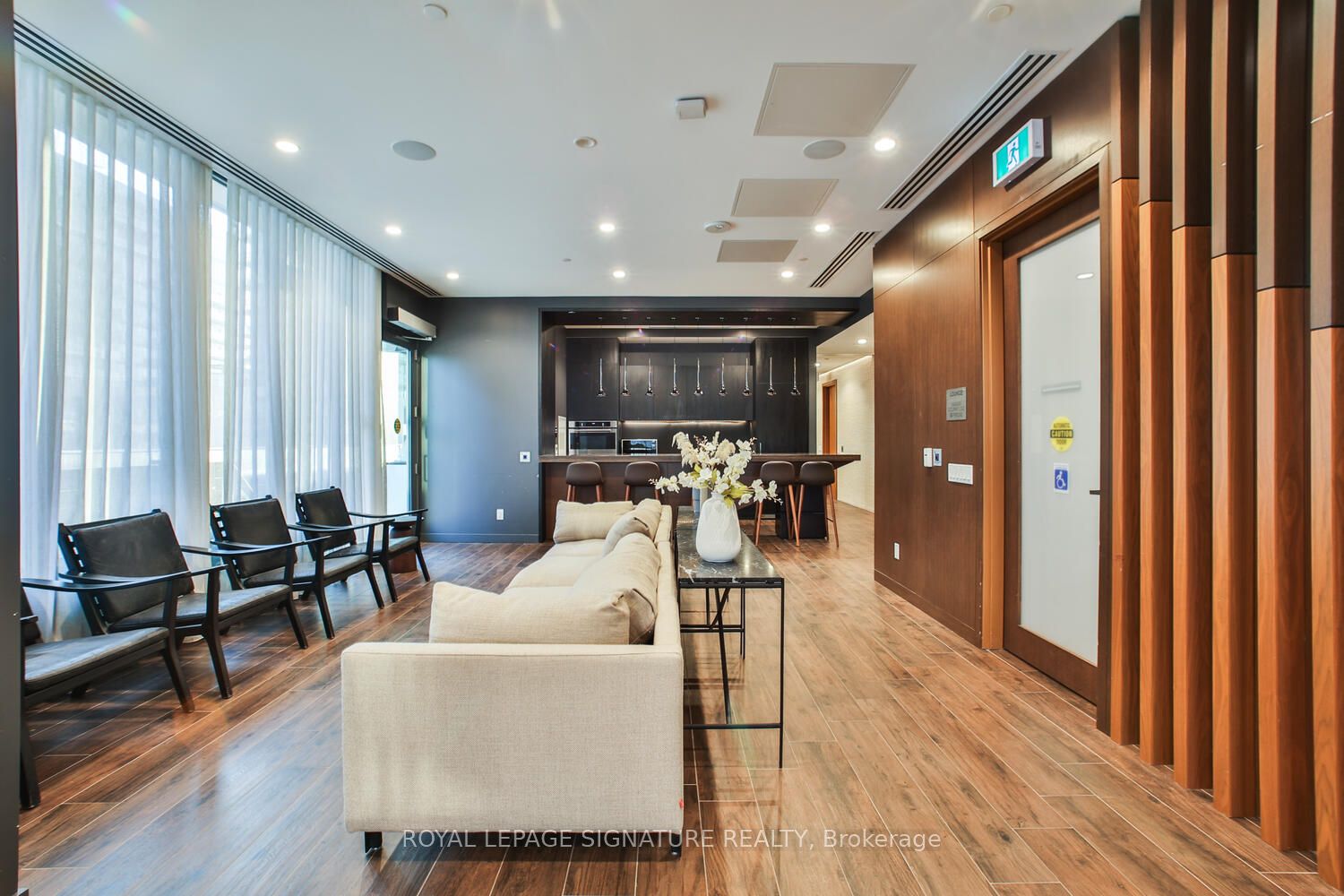 70 Annie Craig Drive #3203