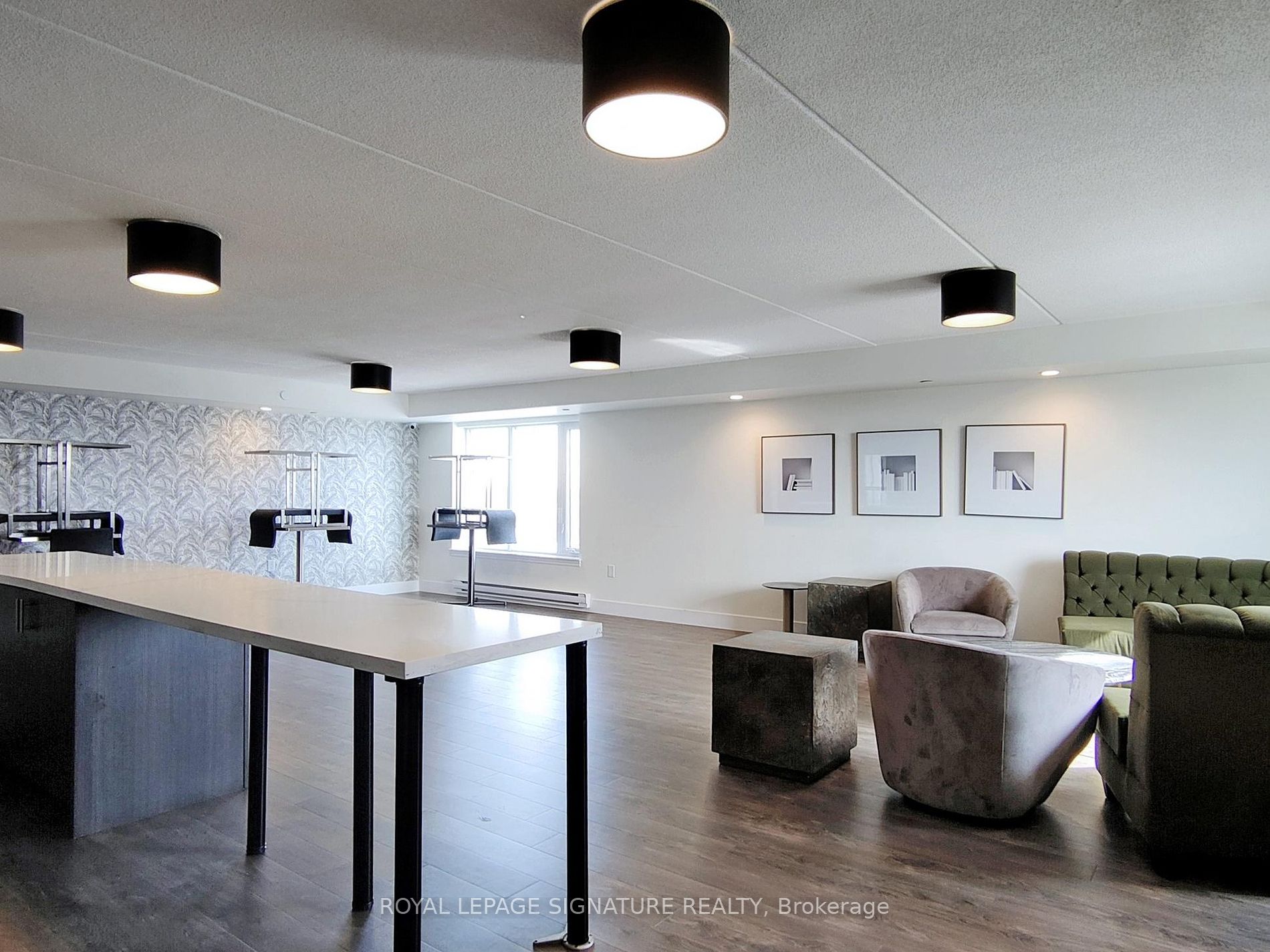 716 Main Street E, #505