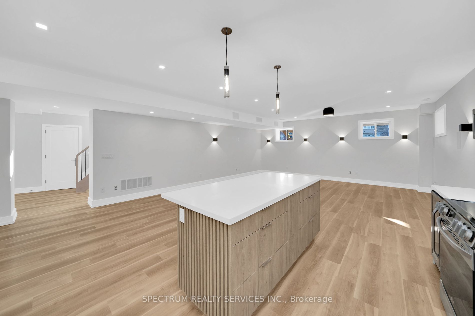 102 Stayner Ave