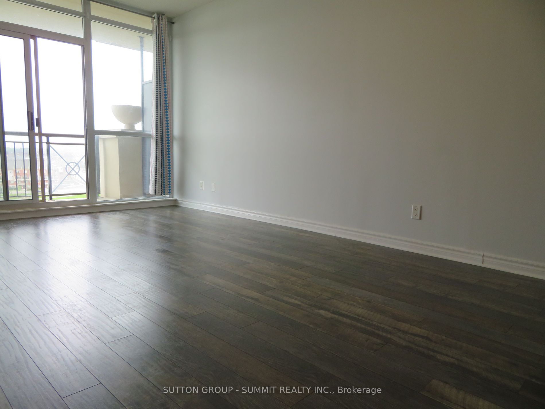 2325 Central Park Drive, #1001