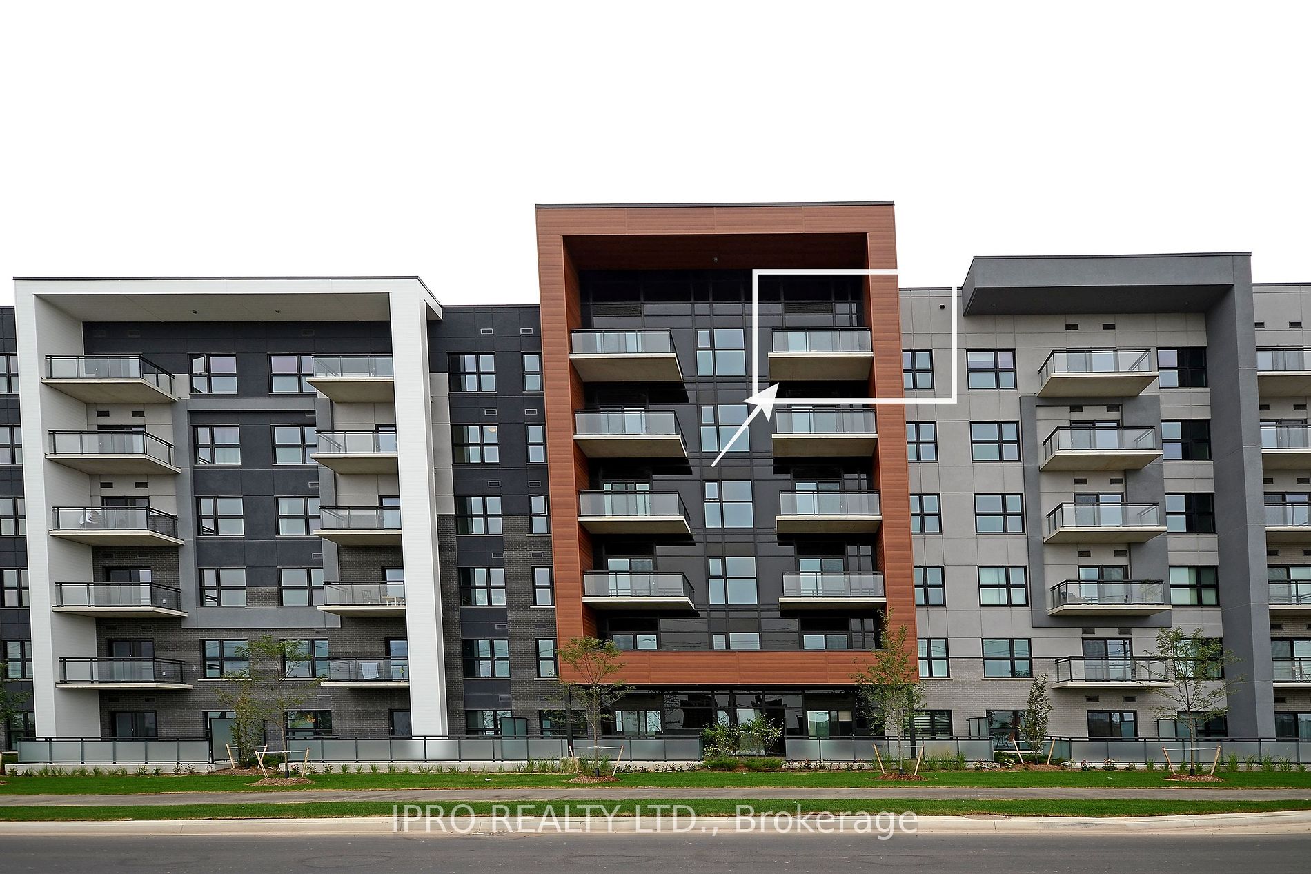 128 Grovewood Common, #614