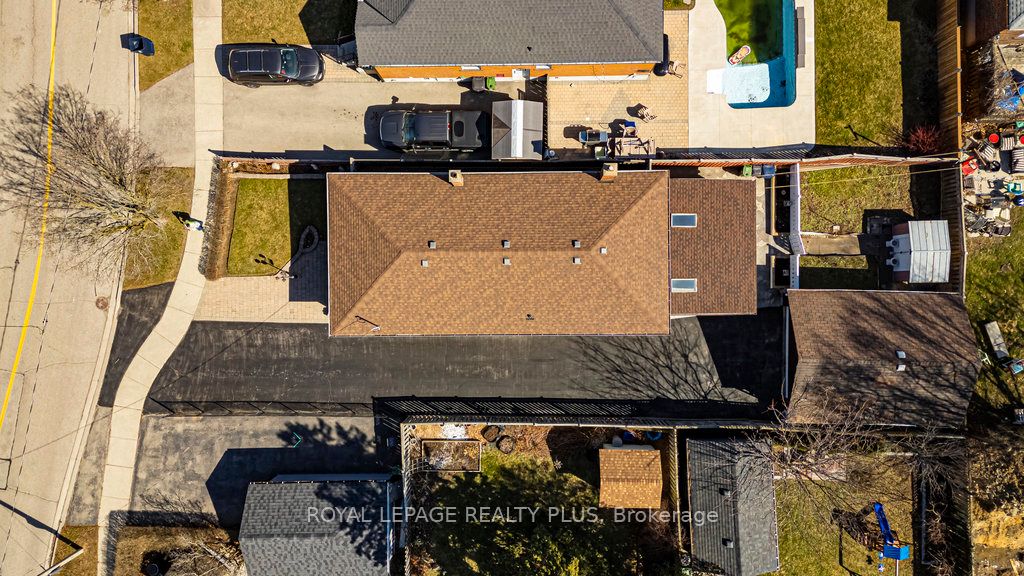 429 Lanor Ave