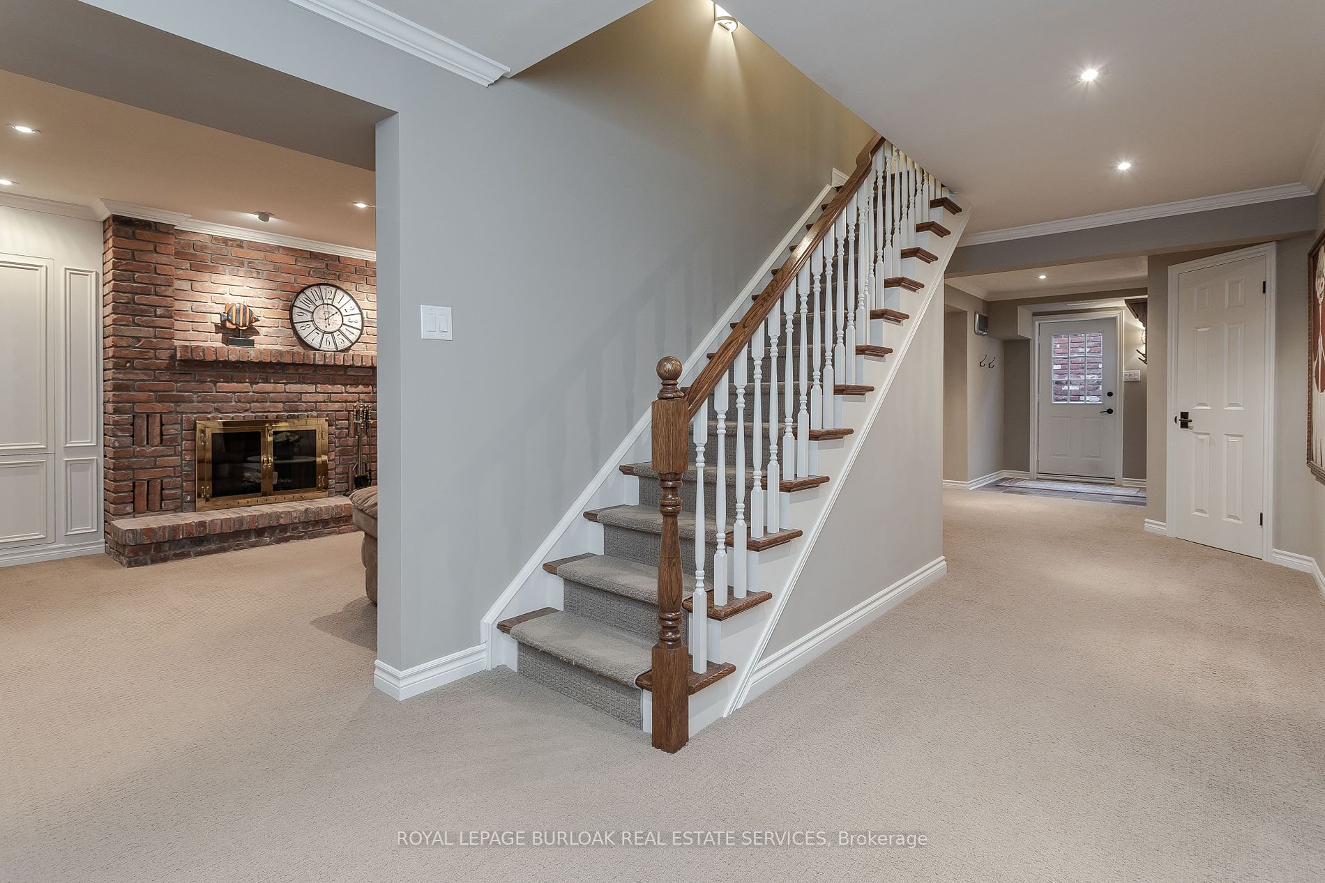 2312 Hoover Court