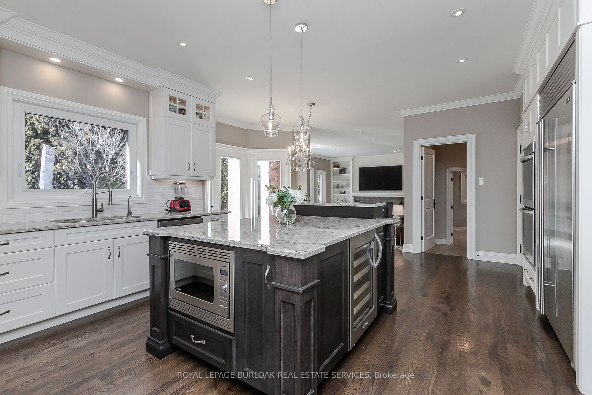 2312 Hoover Court