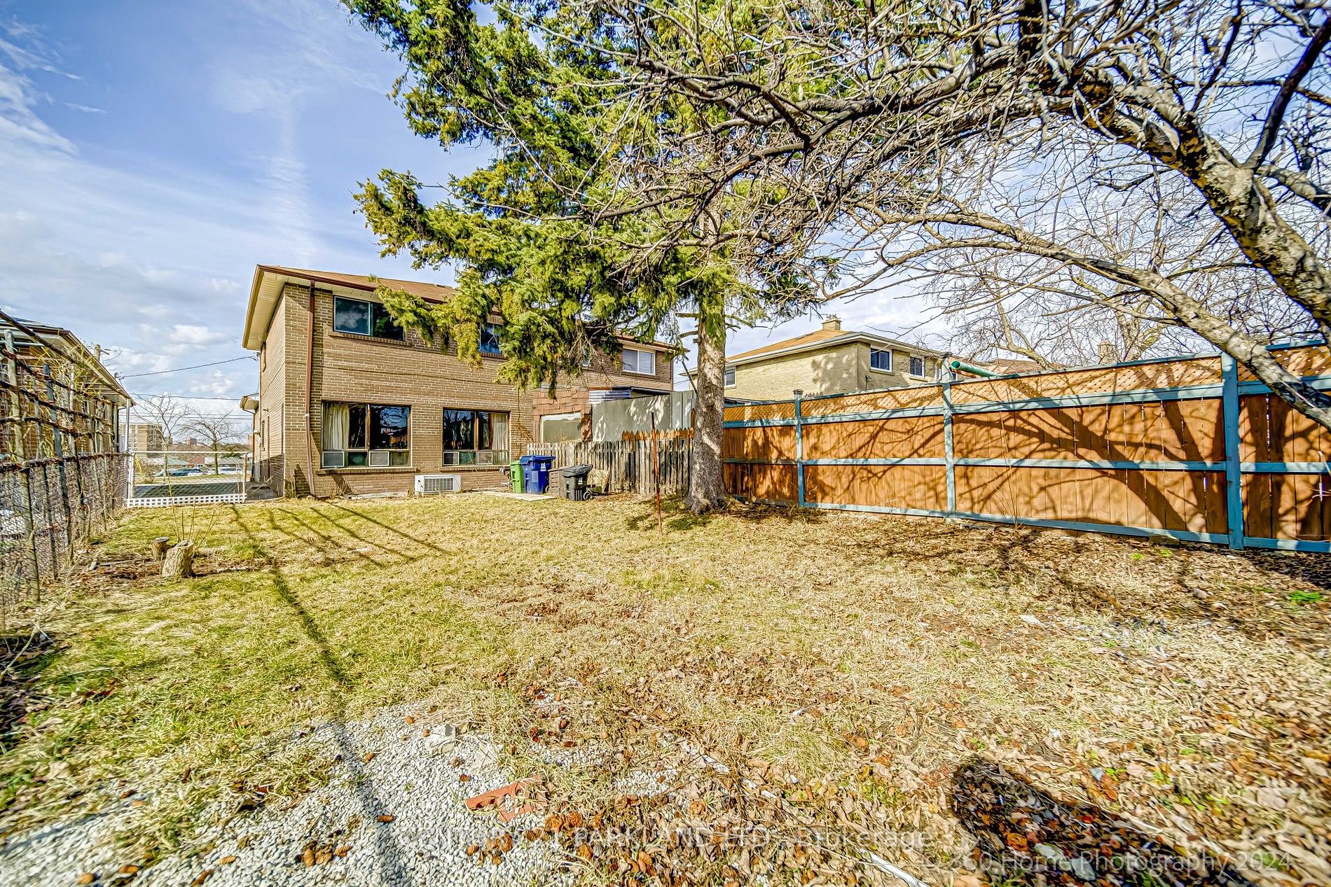 55 Pearldale Avenue