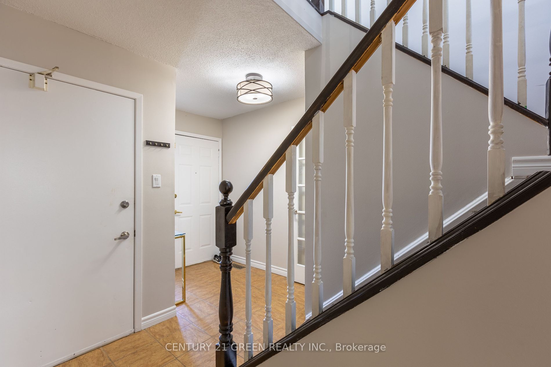 3125 Fifth Line W, #78
