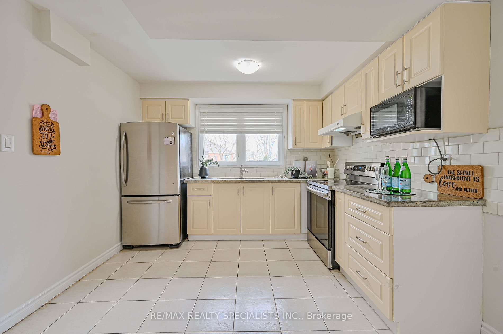 1172 Kos Boulevard