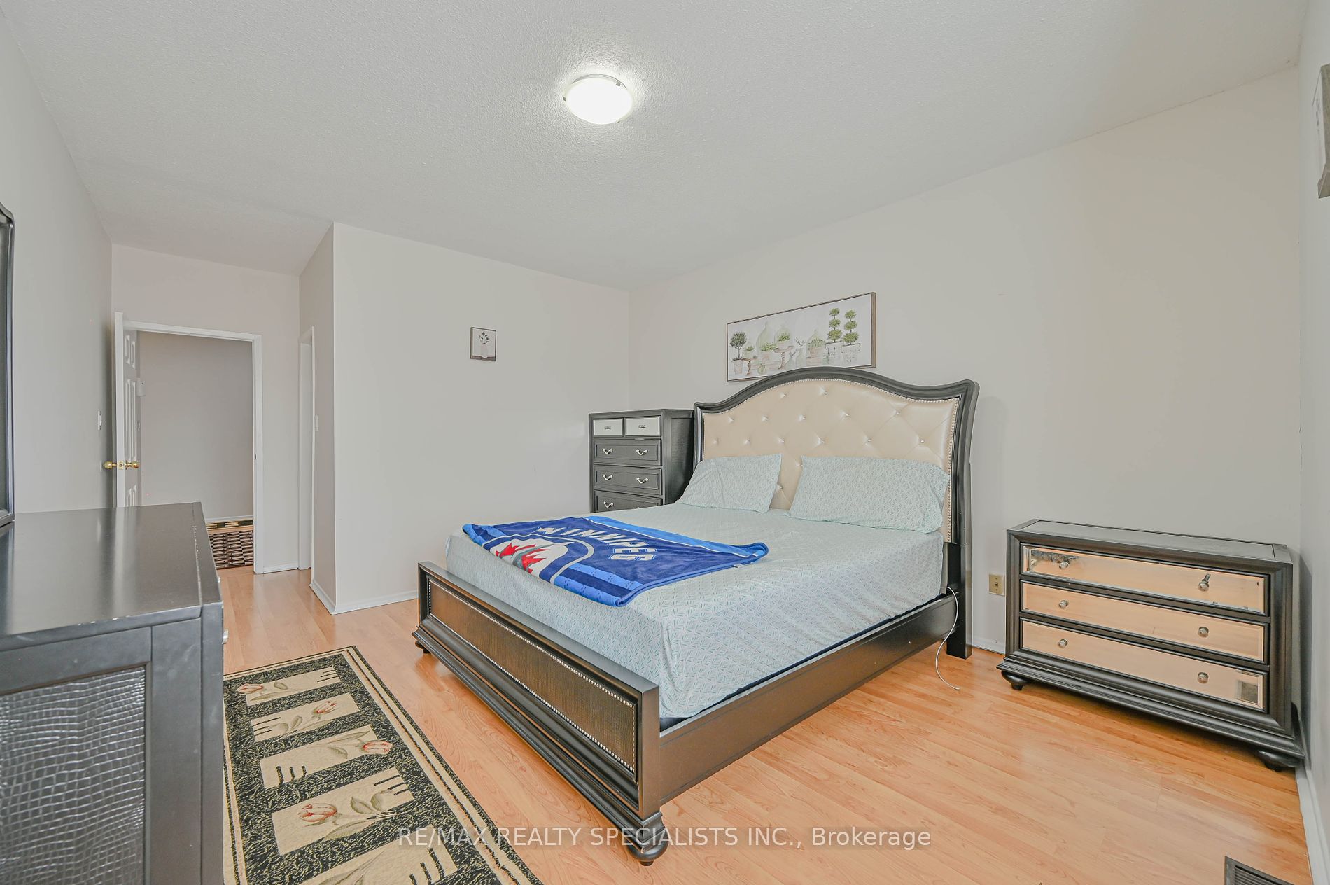 1172 Kos Boulevard