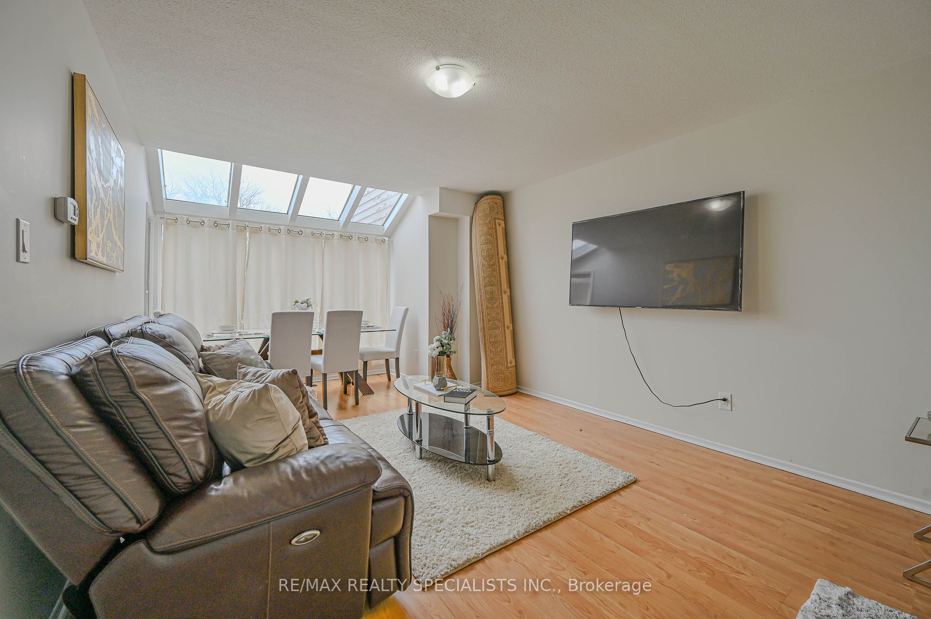 1172 Kos Boulevard